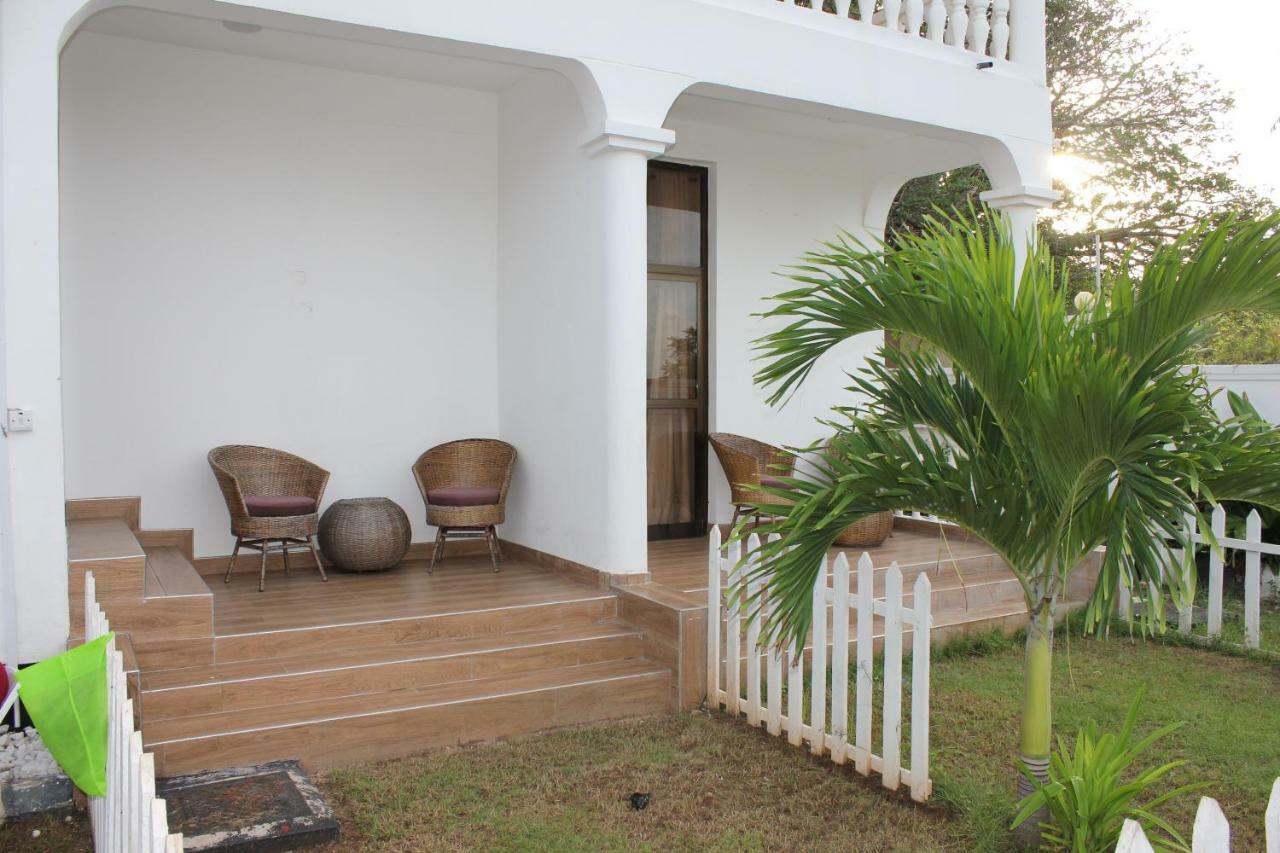 Villa Dahl Beach Resort Dar es Salaam Exterior foto