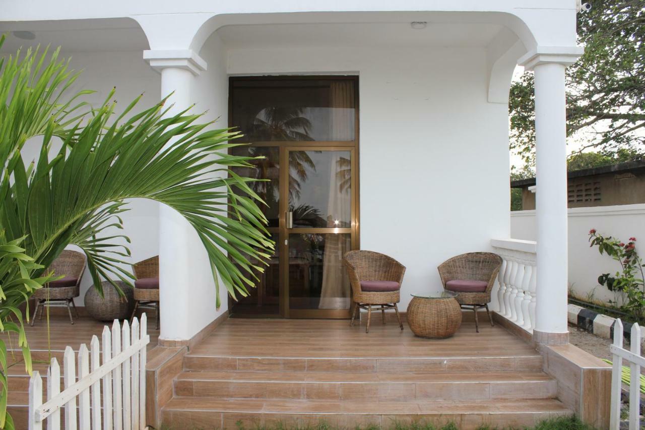 Villa Dahl Beach Resort Dar es Salaam Exterior foto